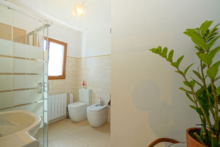 Image No.24-3 Bed Villa for sale