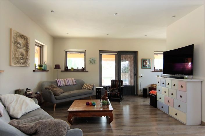 Image No.9-5 Bed Villa for sale