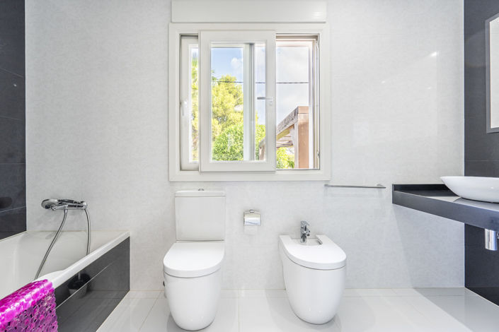 Image No.25-4 Bed Villa for sale