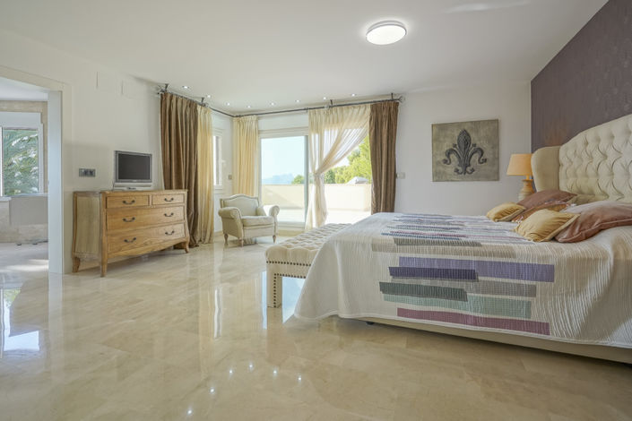 Image No.8-4 Bed Villa for sale