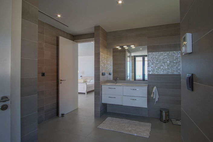 Image No.24-5 Bed Villa for sale