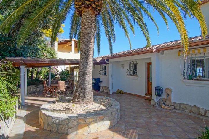 Image No.11-5 Bed Villa for sale