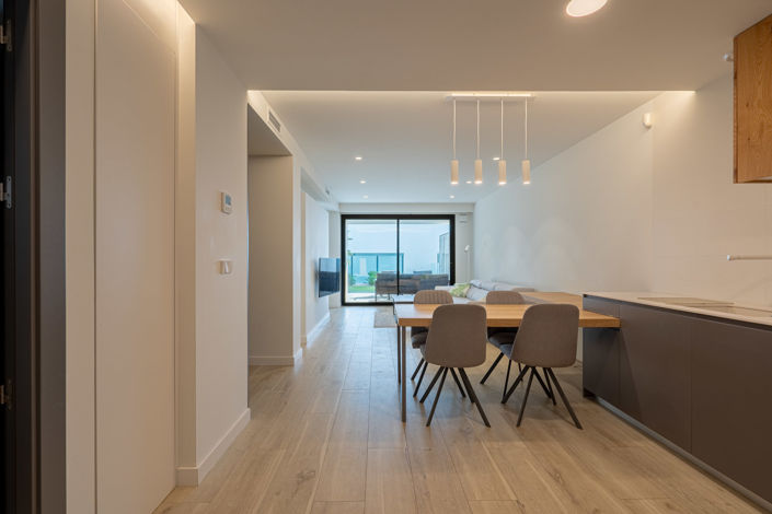 Image No.8-2 Bed Apartment for sale