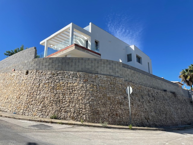 Image No.17-3 Bed Villa for sale