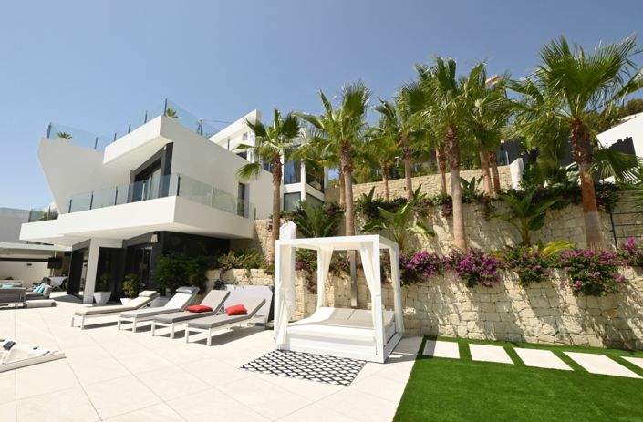 Image No.18-5 Bed Villa for sale