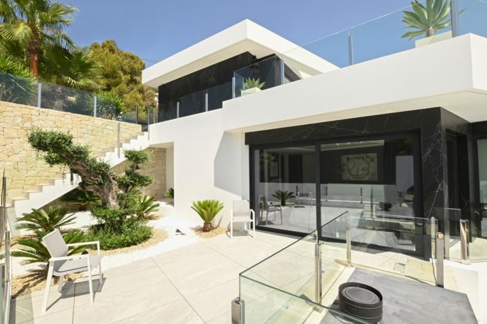 Image No.33-5 Bed Villa for sale