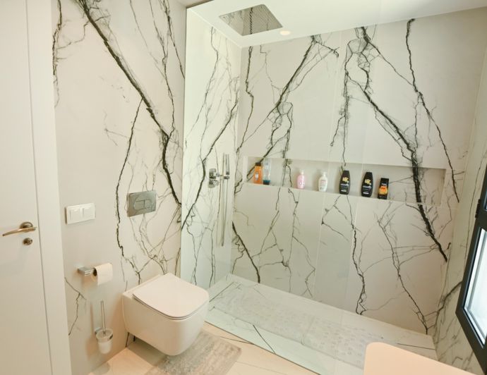 Image No.37-5 Bed Villa for sale