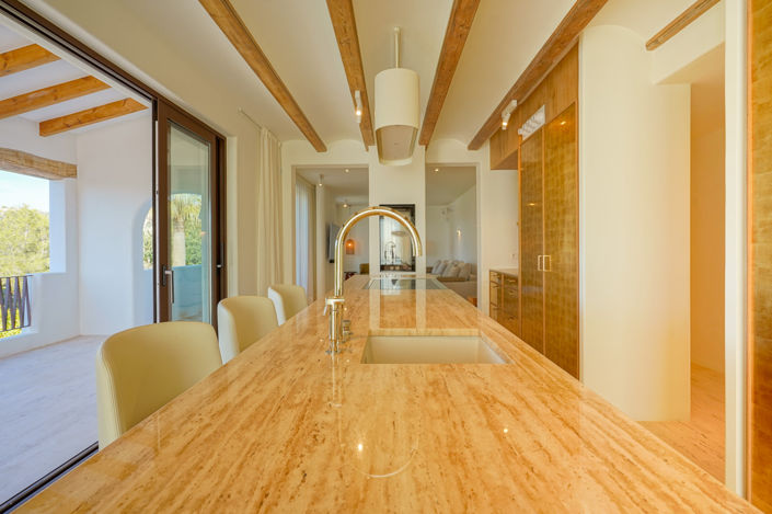 Image No.10-5 Bed Villa for sale