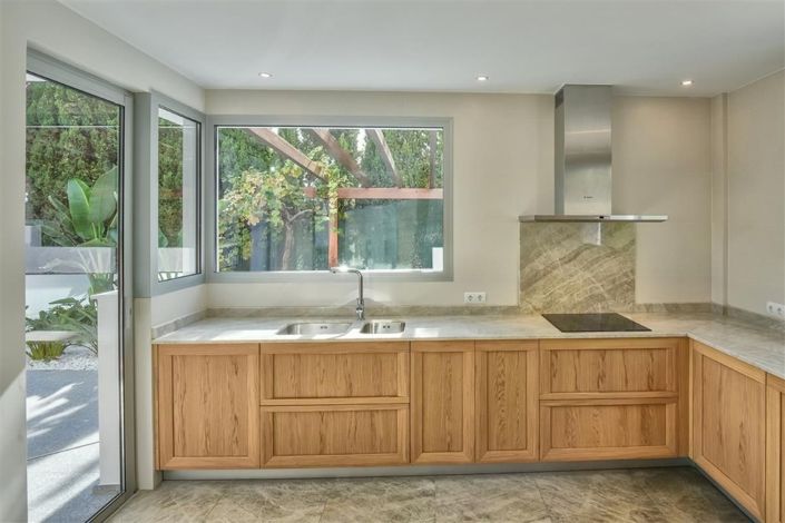 Image No.24-3 Bed Villa for sale