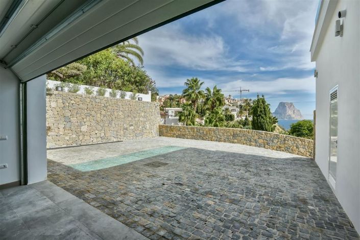 Image No.8-3 Bed Villa for sale