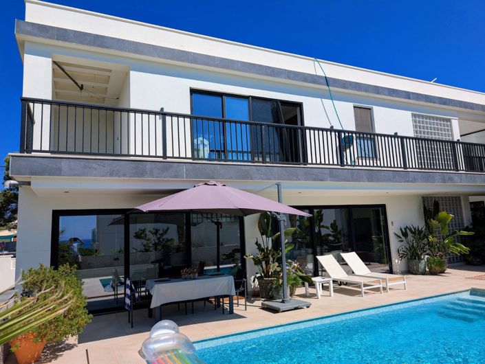 Image No.20-Villa for sale