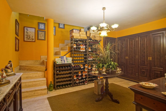 Image No.34-4 Bed Villa for sale