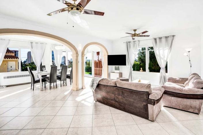 Image No.6-3 Bed Villa for sale