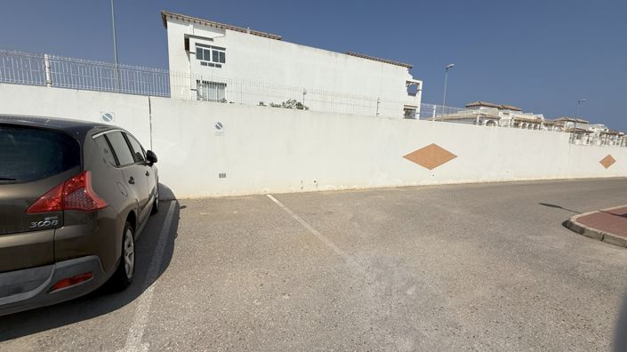 Image No.19-2 Bed Apartment for sale