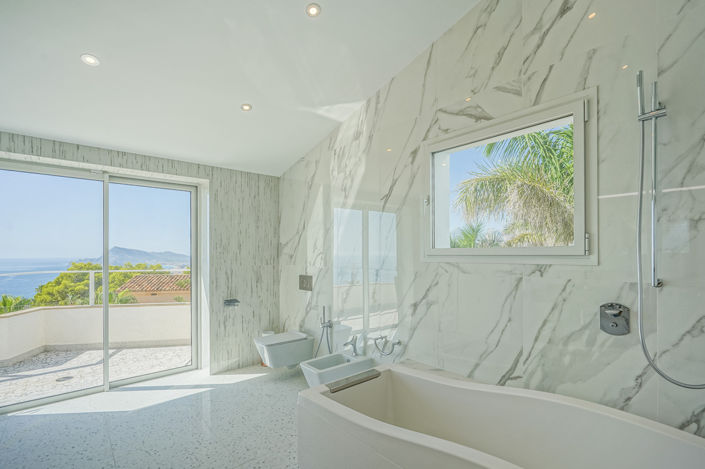 Image No.37-7 Bed Villa for sale