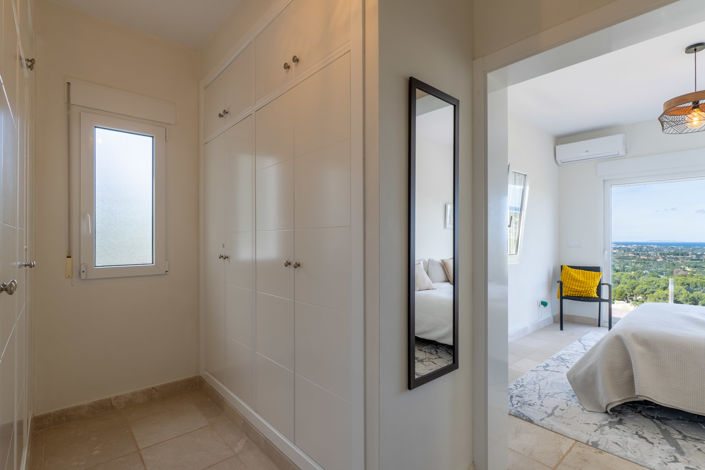 Image No.29-3 Bed Villa for sale