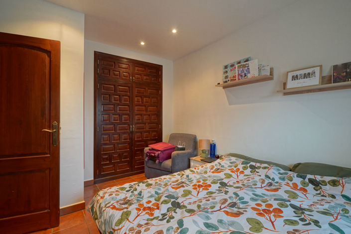 Image No.40-Villa de 5 chambres à vendre à Ondara