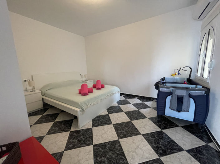 Image No.30-4 Bed Villa for sale