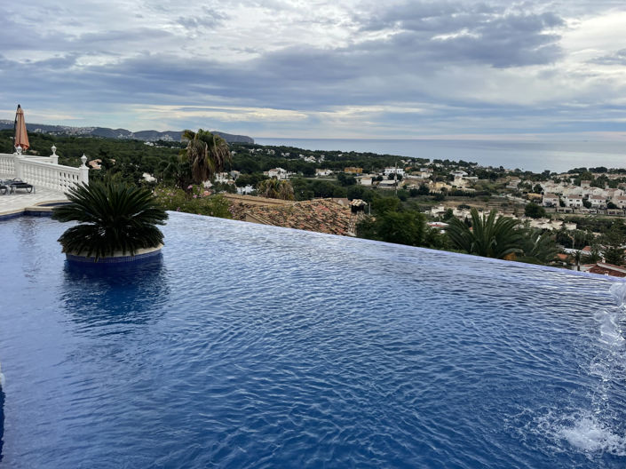 Image No.44-4 Bed Villa for sale