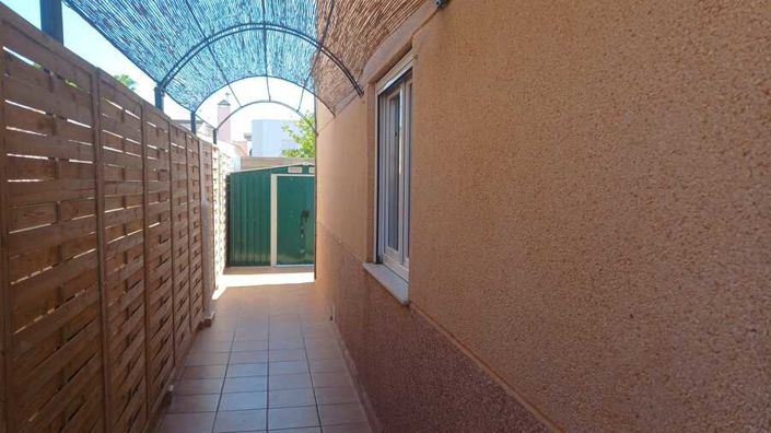 Image No.12-3 Bed Townhouse for sale