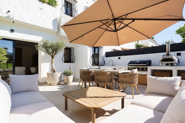 Image No.9-3 Bed Townhouse for sale