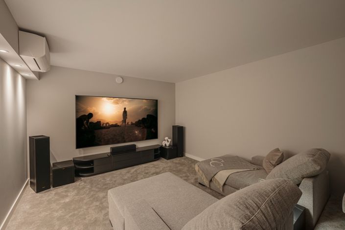 Image No.21-5 Bed Villa for sale