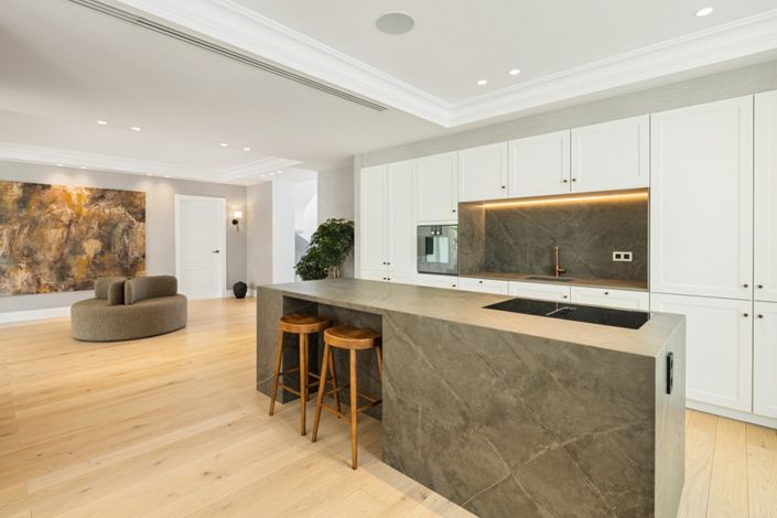 Image No.11-Villa de 5 chambres à vendre à Nueva Andalucia