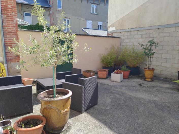 Image No.22-Propriété de 9 chambres à vendre à Aubusson