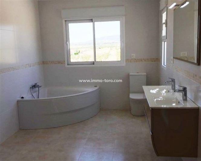 Image No.11-4 Bed Villa for sale