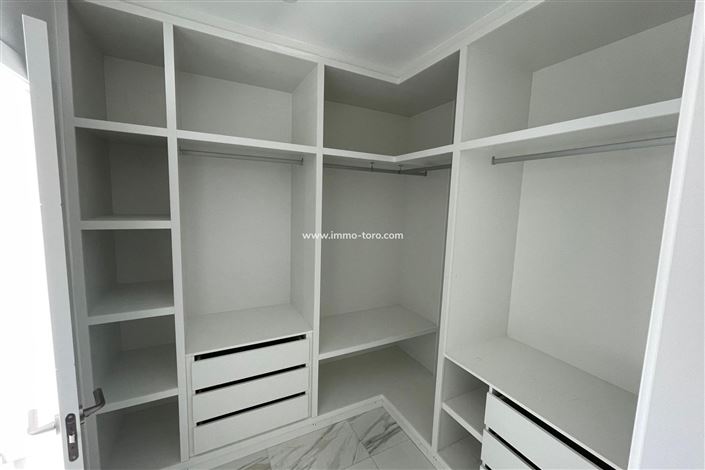 Image No.3-Villa de 6 chambres à vendre à Pinoso