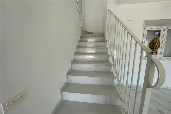 Image No.19-Villa de 6 chambres à vendre à Pinoso