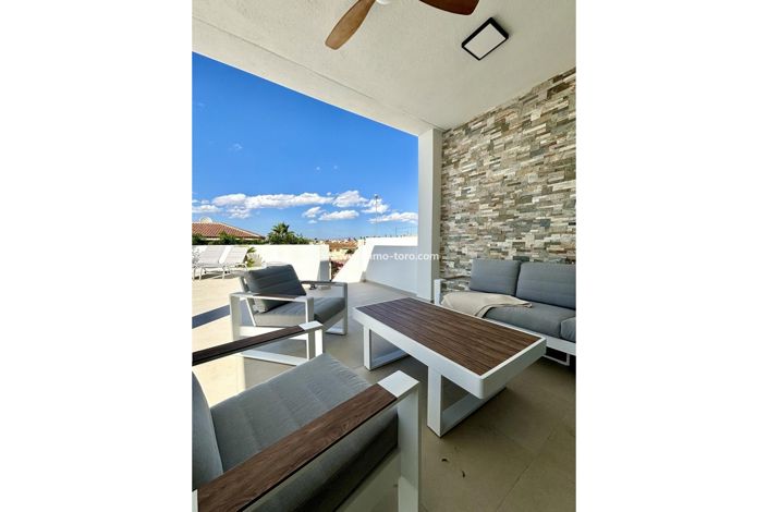 Image No.12-3 Bed Villa for sale