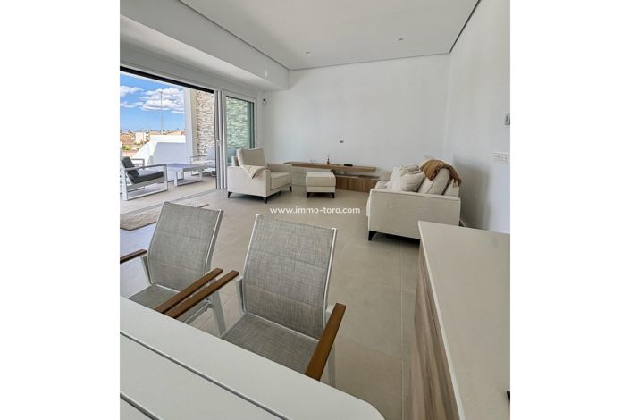 Image No.14-3 Bed Villa for sale