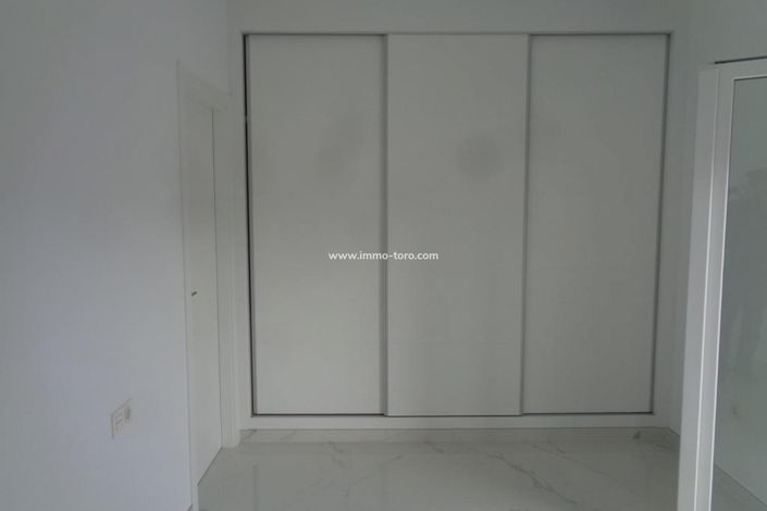 Image No.23-Villa de 4 chambres à vendre à Pinoso