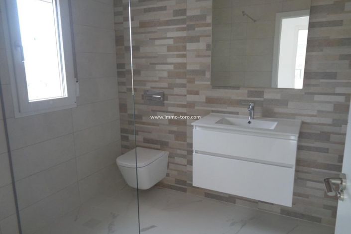 Image No.31-Villa de 4 chambres à vendre à Pinoso