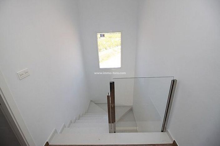 Image No.11-Villa de 4 chambres à vendre à Pinoso