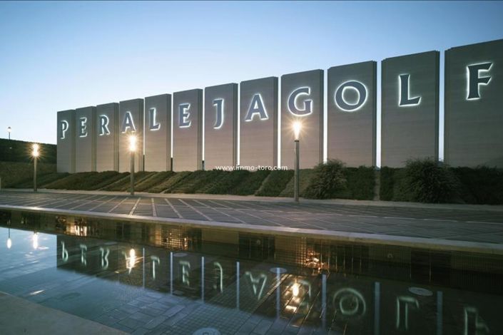 Image No.9-4 Bed Villa for sale