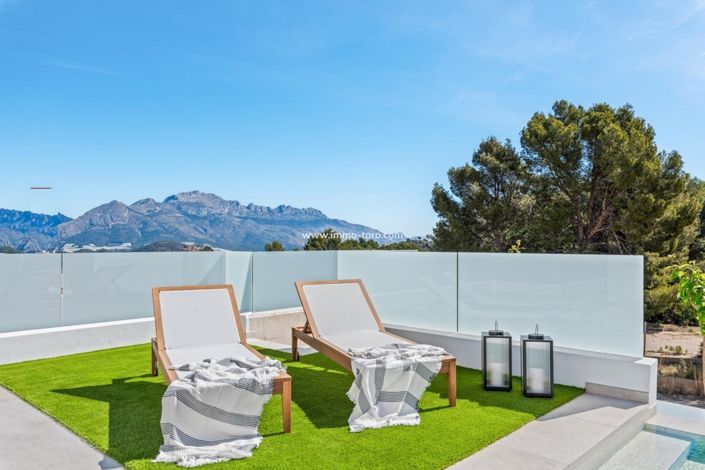 Image No.42-4 Bed Villa for sale