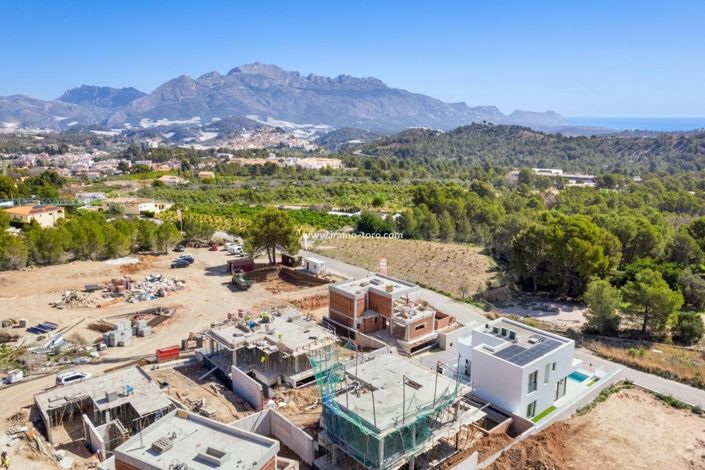 Image No.8-4 Bed Villa for sale