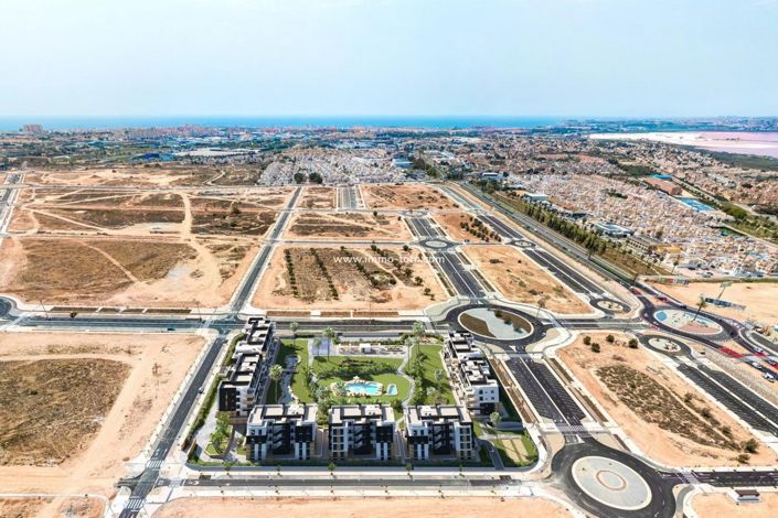 Image No.8-Propriété de 2 chambres à vendre à Torrevieja