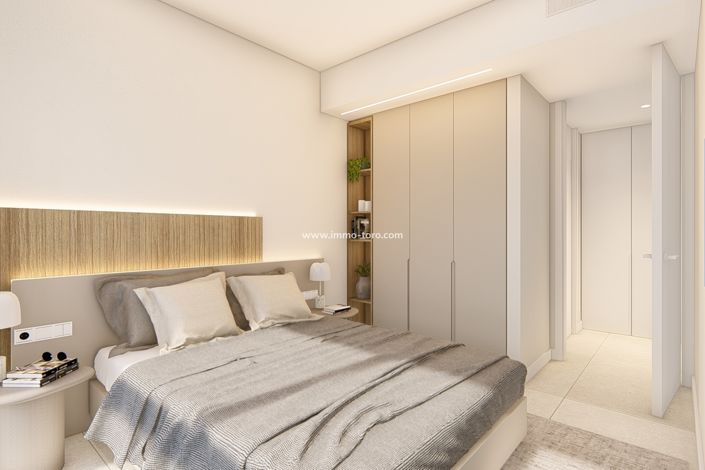 Image No.32-3 Bed Property for sale