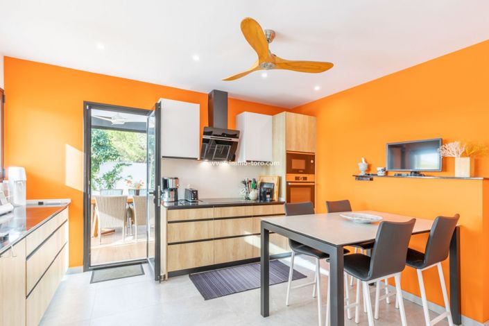 Image No.17-5 Bed Villa for sale