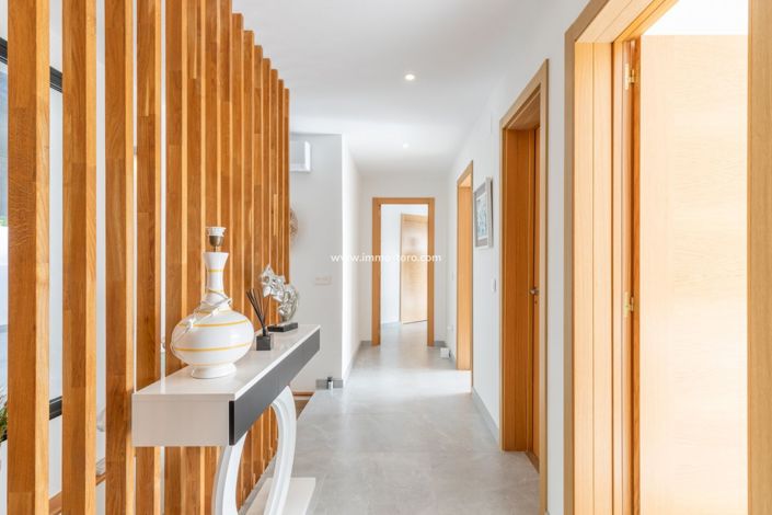 Image No.19-5 Bed Villa for sale