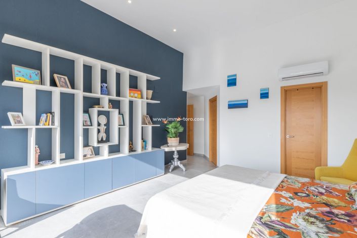 Image No.22-5 Bed Villa for sale