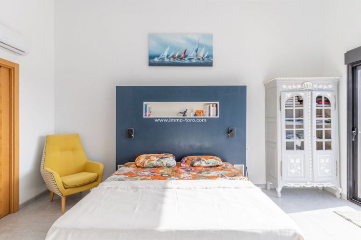 Image No.25-5 Bed Villa for sale