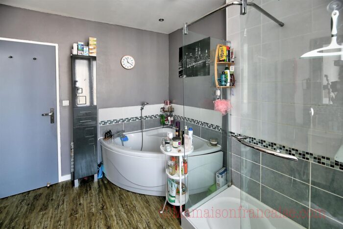 Image No.16-Maison de 5 chambres à vendre à Aunac