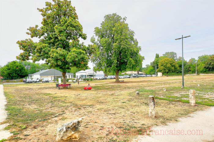 Image No.25-Maison de 5 chambres à vendre à Aunac