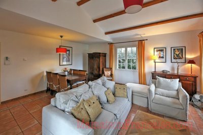 pv42loisk0gx3tdbmdwcha-1-700x467