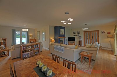 v0wa5pw1uiqlx1koagdyq-700x467