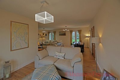 fuxynszeru6se9x0qqjnua-700x467